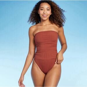 Shade & Shore Shirred Ribbed Bandeau Cheeky One Piece Swimsuit Womens X-small